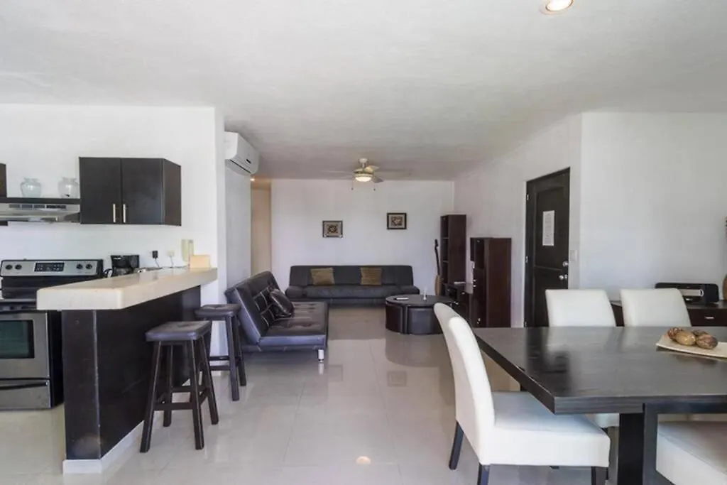 Poolside Tranquil Apartment In Playa Del Carmen Mexico