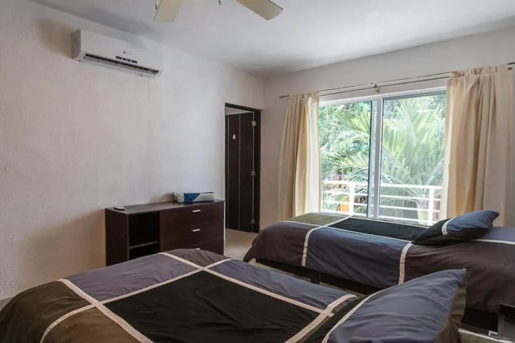 Poolside Tranquil Apartment In Playa Del Carmen